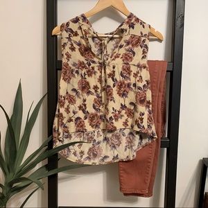 (20% off 3+!) American Eagle tank “Don’t ask why” one size brand